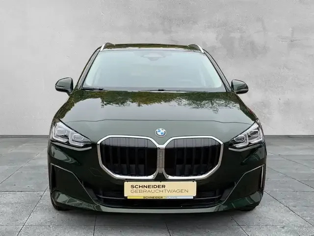 BMW 216