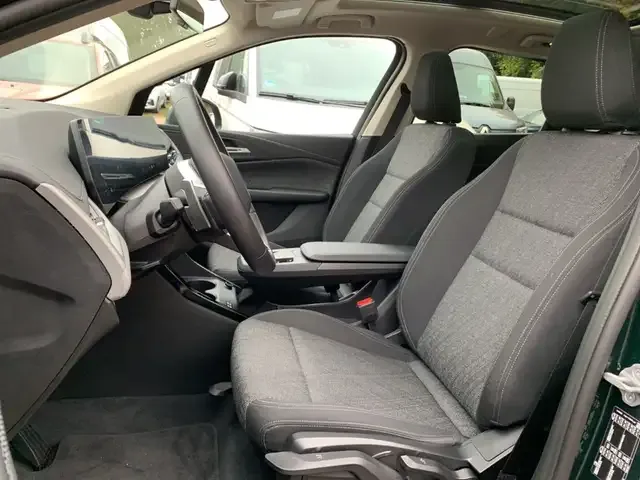 BMW 216