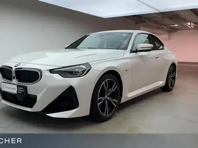 BMW 218