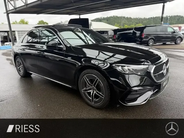 Mercedes-Benz E 300