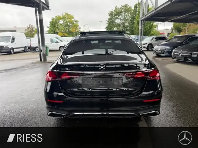Mercedes-Benz E 300
