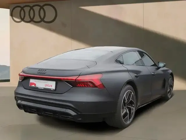Audi e-tron GT