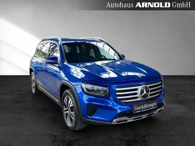 Mercedes-Benz GLB 200