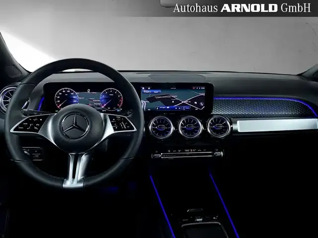 Mercedes-Benz GLB 200