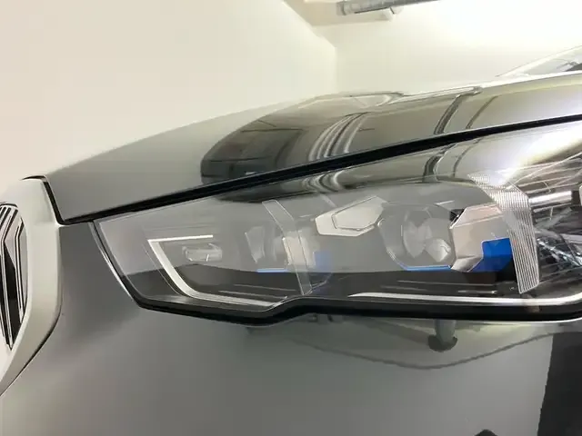 BMW 550