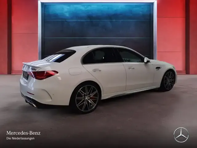 Mercedes-Benz C 63 AMG