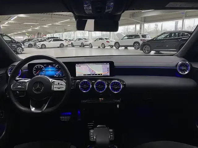 Mercedes-Benz CLA 220