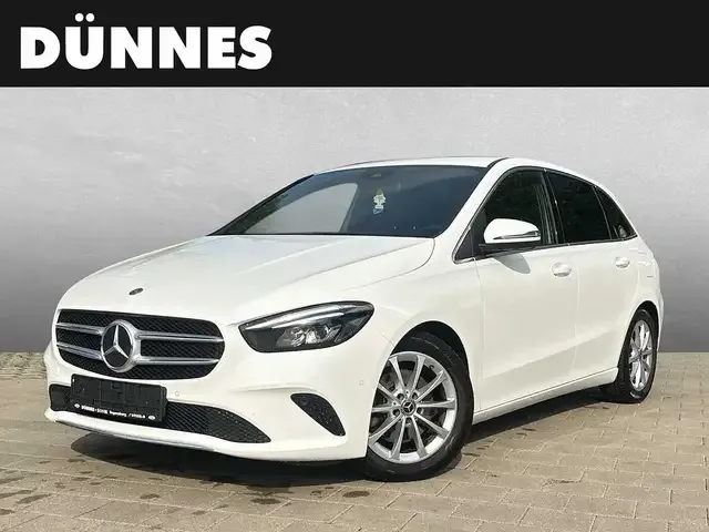 Mercedes-Benz B 220
