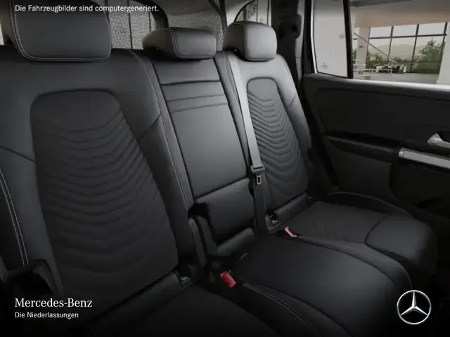 Mercedes-Benz GLB 180