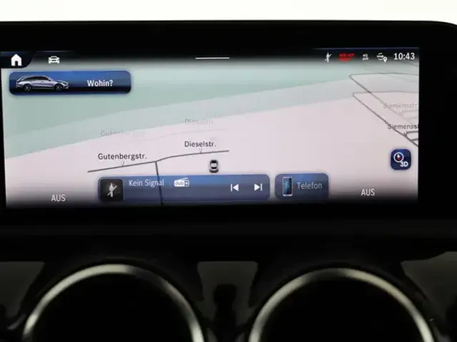 Mercedes-Benz CLA 180