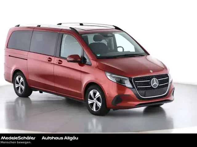 Mercedes-Benz V 220