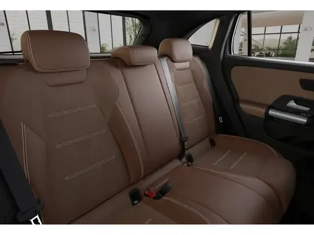 Mercedes-Benz GLA 220