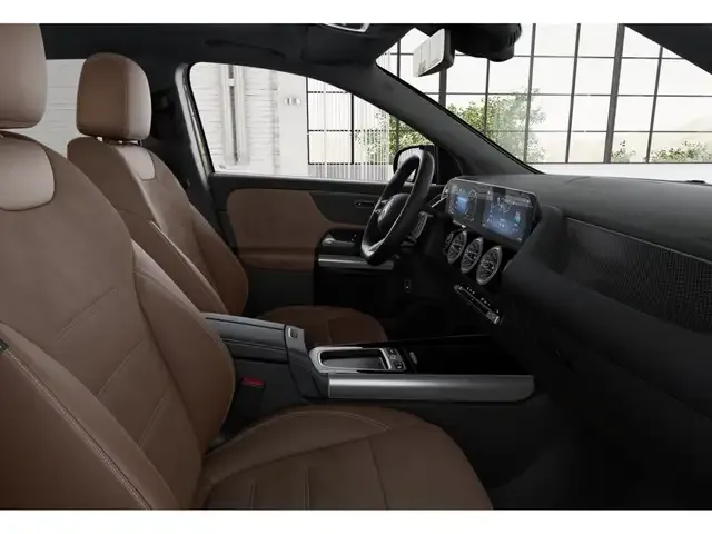 Mercedes-Benz GLA 220