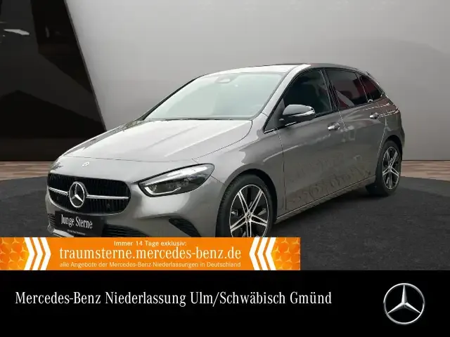 Mercedes-Benz B 220
