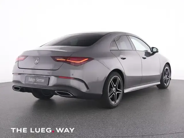 Mercedes-Benz CLA 200