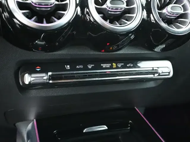 Mercedes-Benz GLB 250