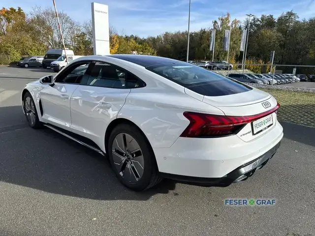 Audi e-tron GT