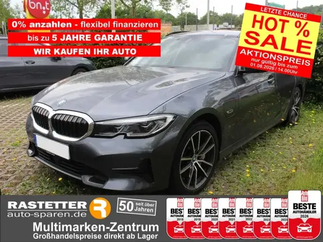 BMW 330