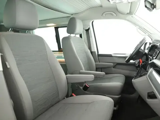 Volkswagen T6.1 California