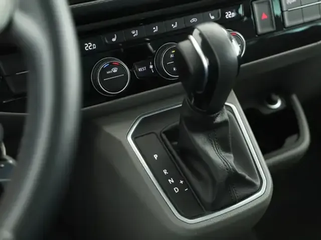 Volkswagen T6.1 California