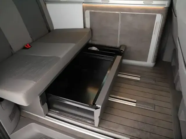 Volkswagen T6.1 California