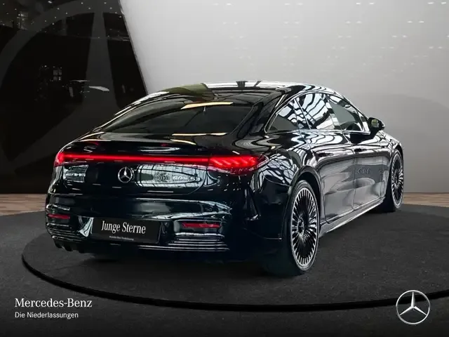 Mercedes-Benz EQS