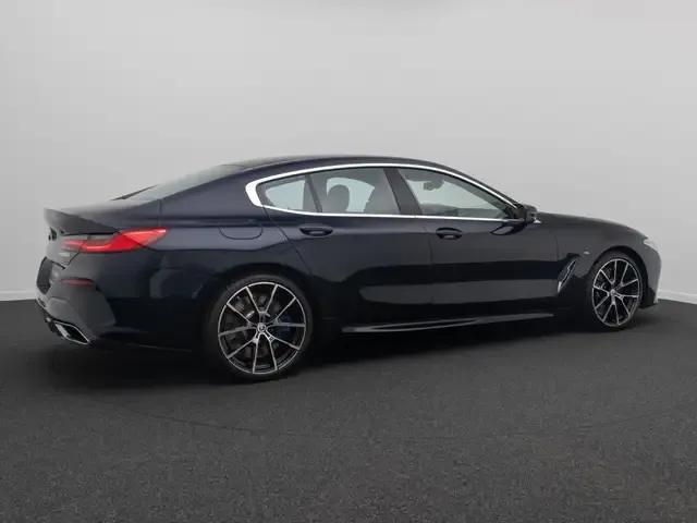 BMW M850
