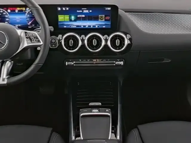 Mercedes-Benz GLA 180