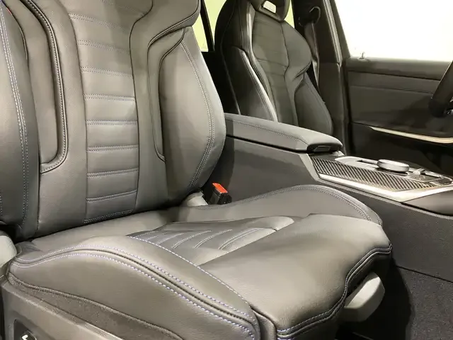 BMW 340