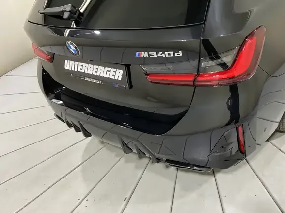 BMW 340