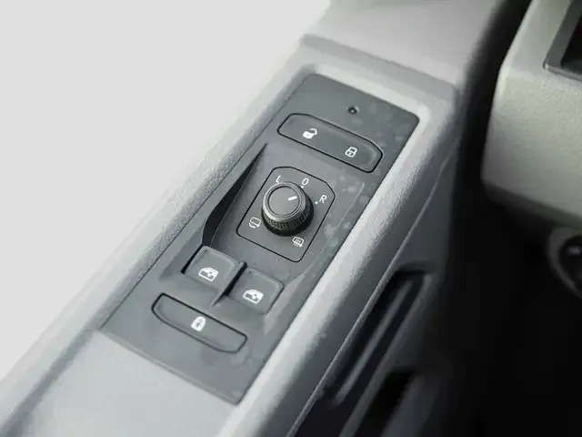 Volkswagen T6.1 Transporter