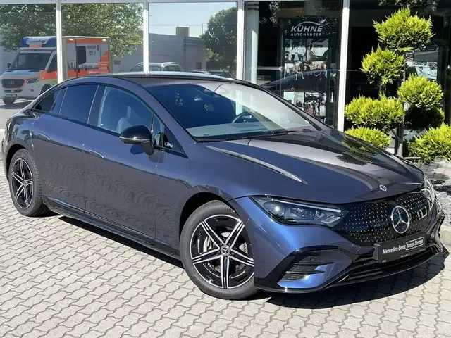 Mercedes-Benz EQE 300