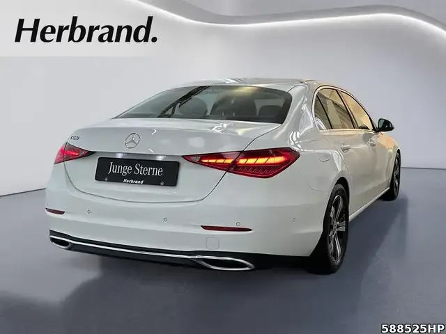 Mercedes-Benz C 180