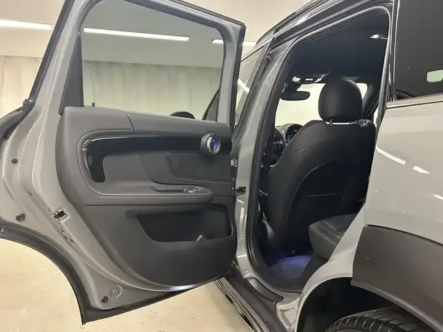 MINI Cooper SE Countryman