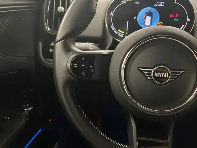 MINI Cooper SE Countryman