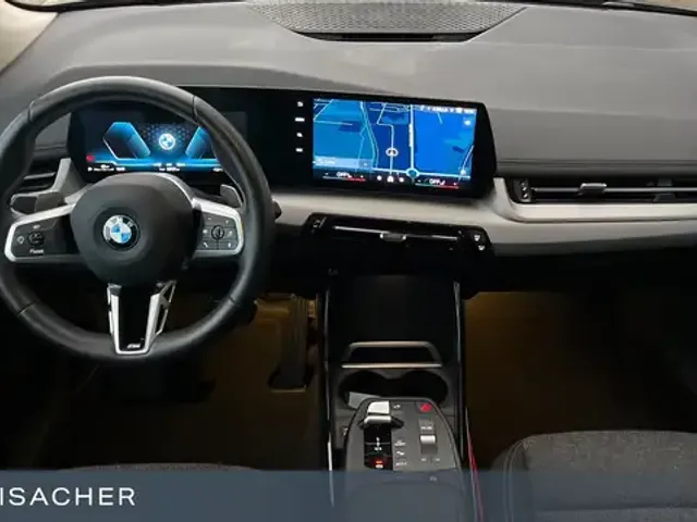 BMW 216
