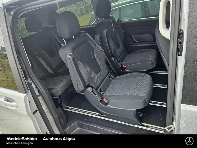 Mercedes-Benz EQV 300