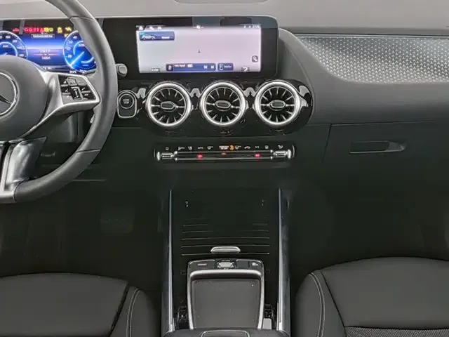 Mercedes-Benz EQA 250