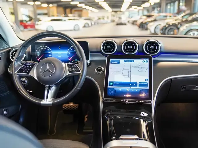 Mercedes-Benz C 220
