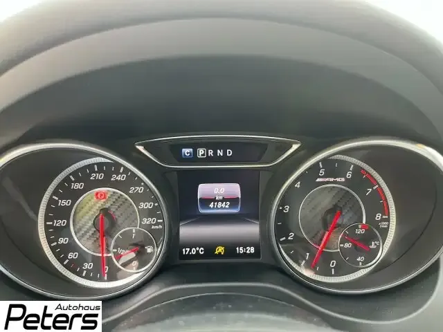 Mercedes-Benz CLA 45 AMG