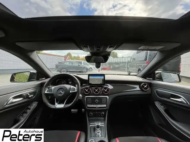 Mercedes-Benz CLA 45 AMG
