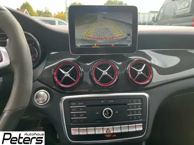 Mercedes-Benz CLA 45 AMG