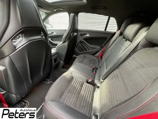 Mercedes-Benz CLA 45 AMG