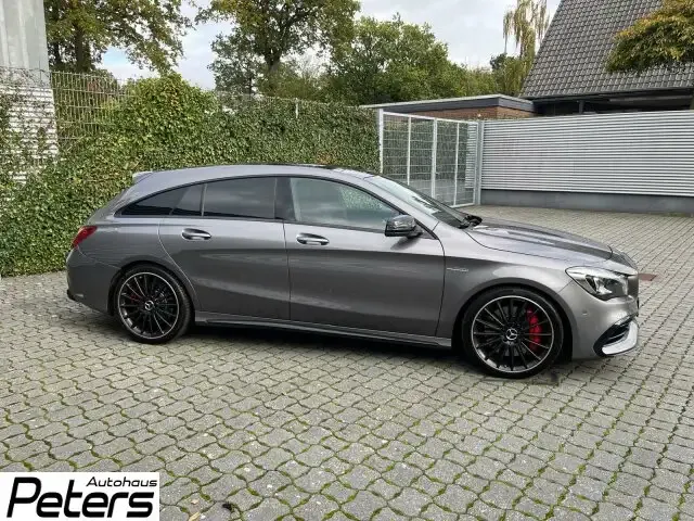 Mercedes-Benz CLA 45 AMG