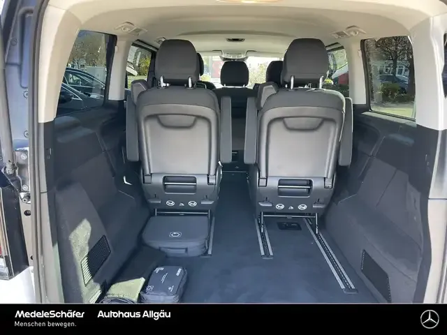 Mercedes-Benz EQV 300