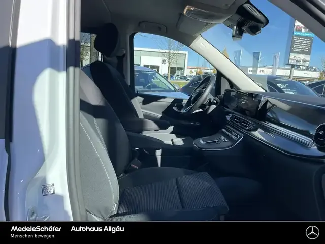 Mercedes-Benz EQV 300