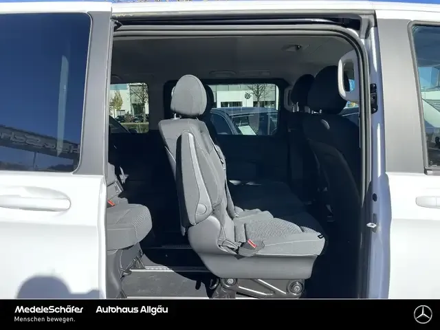 Mercedes-Benz EQV 300