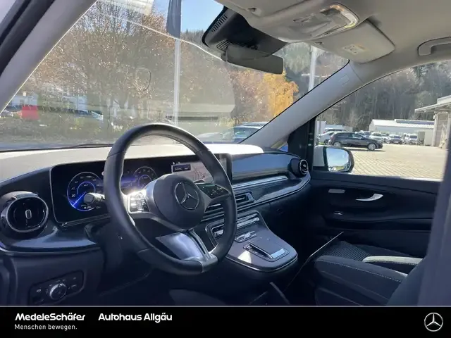 Mercedes-Benz EQV 300