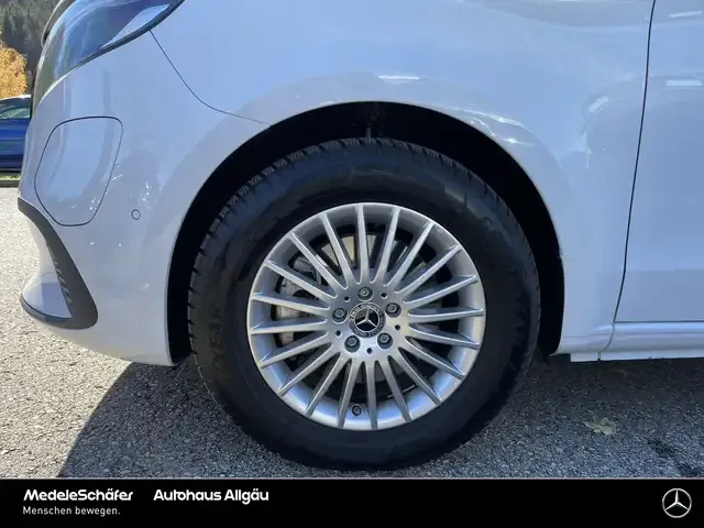 Mercedes-Benz EQV 300