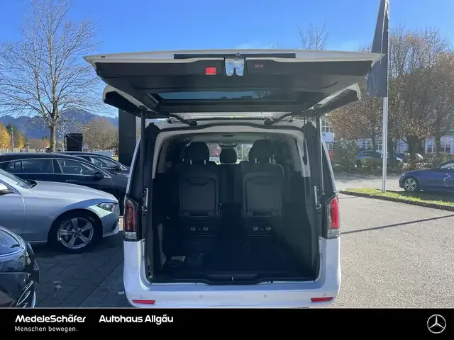 Mercedes-Benz EQV 300